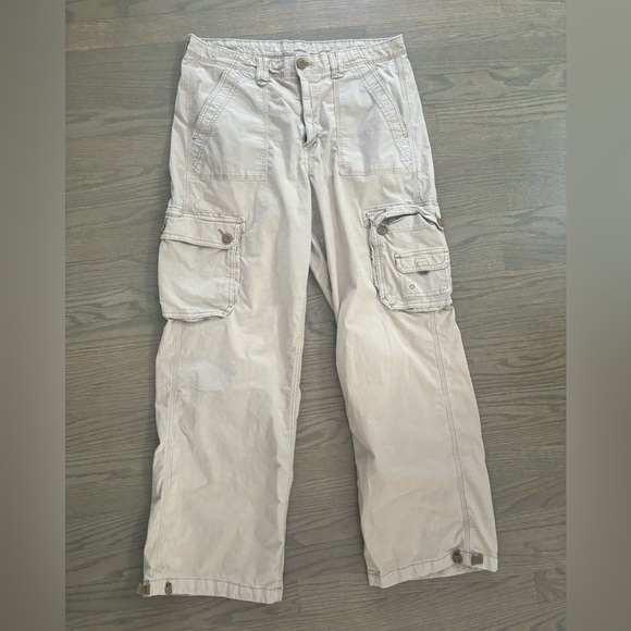 American Eagle Vintage Tan Cargo Pants Women’s size 14 - Picture 1 of 10